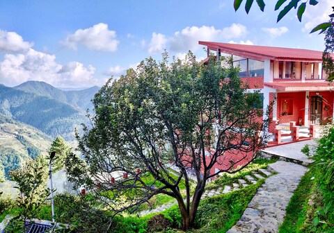 The Shilaroo Project | Rooms in a Villa