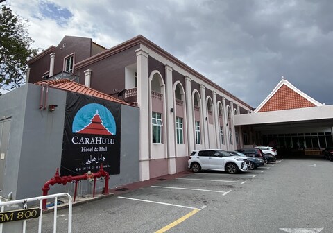 Capital O 90756 Cara Hulu Hotel