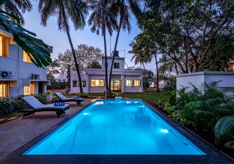 SaffronStays Gaia Pool villa