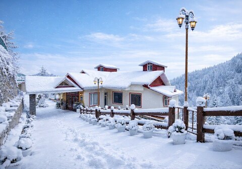 Keys Select by Lemon Tree Hotels, Kufri, Shimla