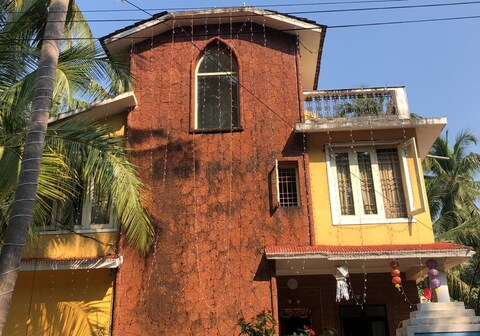 Luxurious Bungalow Parra