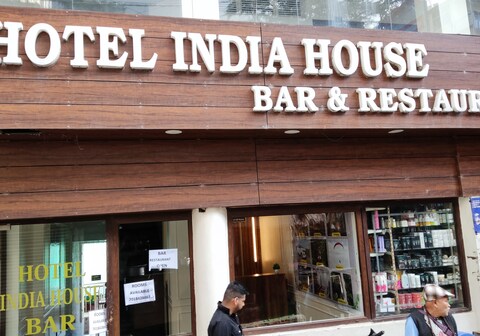 HOTEL INDIA HOUSE