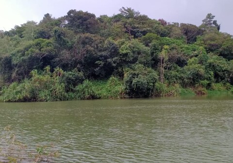 KOOTUHOLEY RIVER SIDE HOME STAY