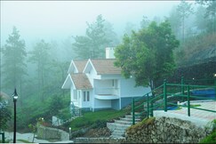 Falcon Crest, Vagamon Falcon Crest, Vagamon