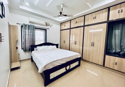 MHR Vacation Home & Mini Function Hall