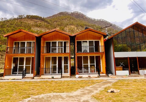 Riveria Cottages Uttarkashi