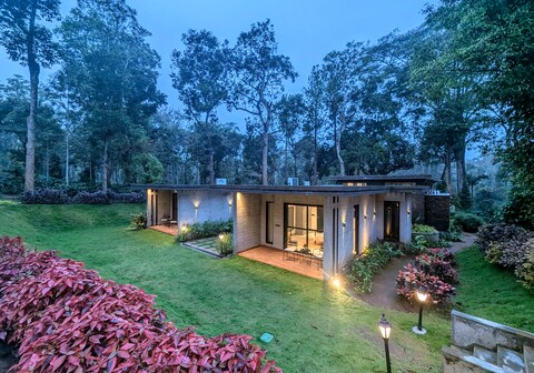 Earthsong & Birdsong Luxury Pool Villas by LuxUnlock Private Villas