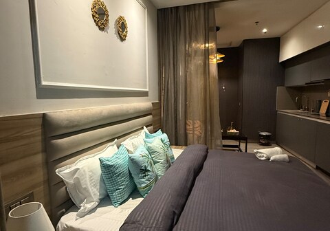 Anandam by UB Best Sunset View in Noida