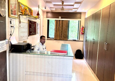Hotel Suyog