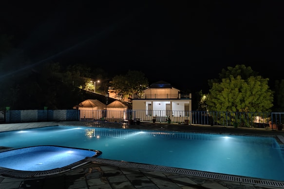 Hill View Resort by Rudrakshi