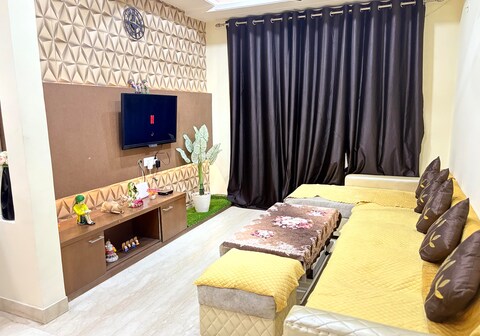 Urban Oasis  Modern 3BHK Sandy Cafe w Balcony View