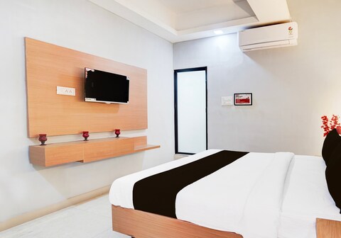 Collection O Hotel Krrish Resto