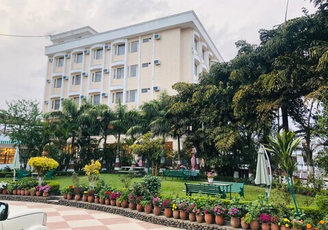 Bali Resorts Extension