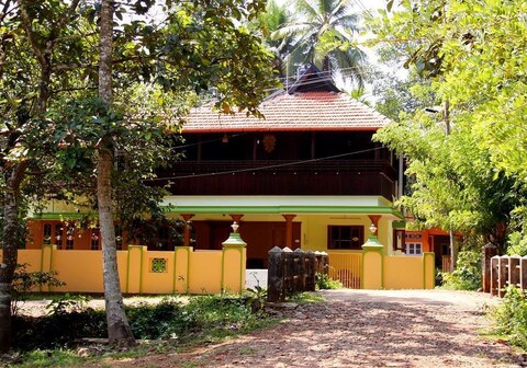 Nalukettu Heritage Home