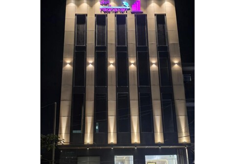 Hotel Shri Radhavan
