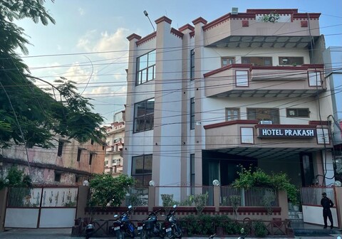 Hotel Prakash