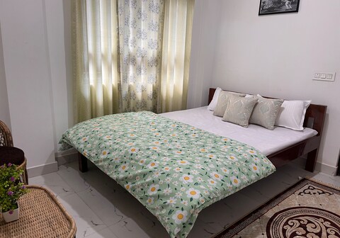 Cozy nest 1 with a great view from terrace