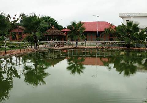 Hamsafar Resort