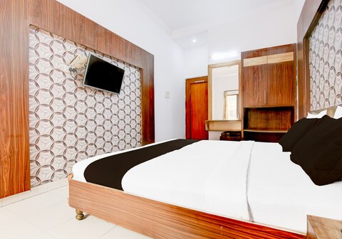 Hotel O Aaditya heights