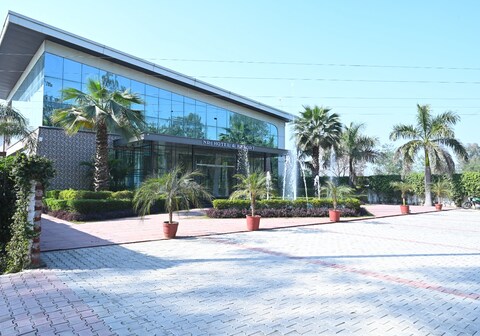 NRI HOTEL & RESORT