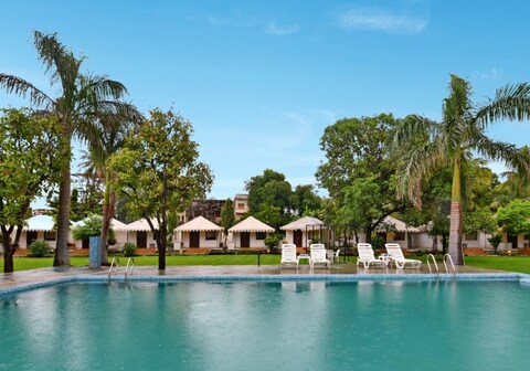 Shree Vilas Orchid - A Pichola Lake Facing Resort