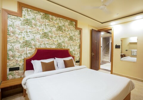 Hotel Al Aziz Palace 30 Mts from Dargah Sharif