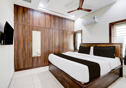 Hotel O Rock View Suits