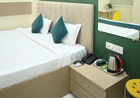 CLOVETREE Sri Sundaram Residency