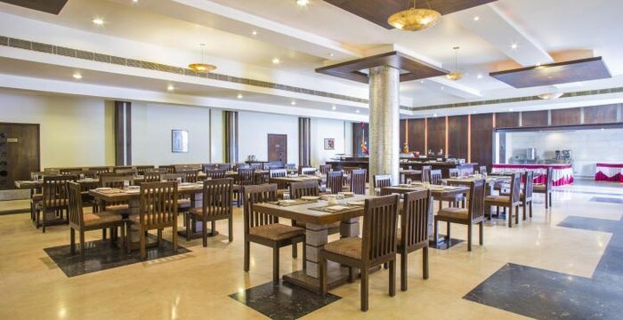 Inder Residency-Restaurant 2