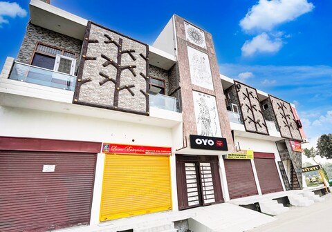 HOTEL O ILLUSION INN