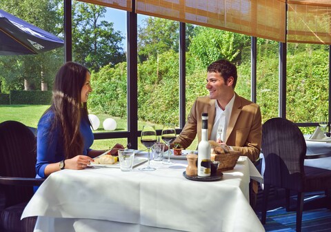 Radisson Blu Balmoral Hotel, Spa