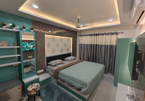 Entire 1 BHK Coastal Apartment