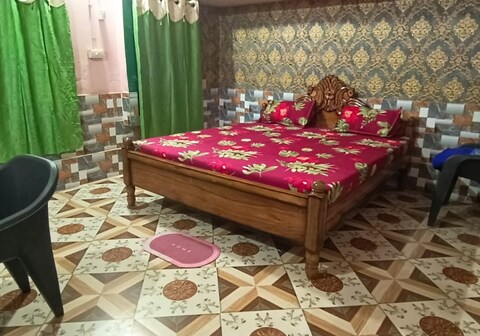 Annapurna Homestay 500M From Swargadwara Beach