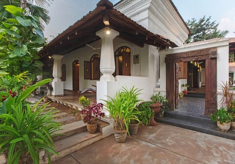 Hireavilla | Salt - 4BHK with Private Heated Pool in Siolim