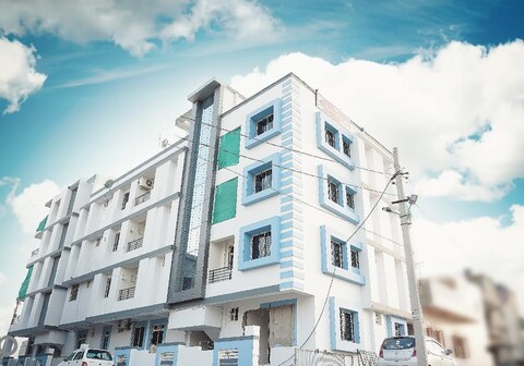 Hotel Rediwal Heights