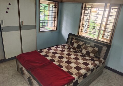 Aadhar Homestay Nr Shashtri Nagar Cricket Stadium