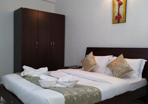 Shiv Hospitality Service Apartment
