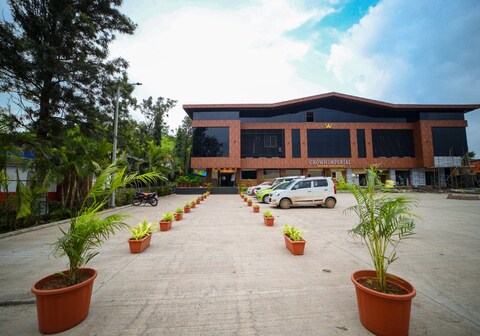 Hotel Crown Imperial