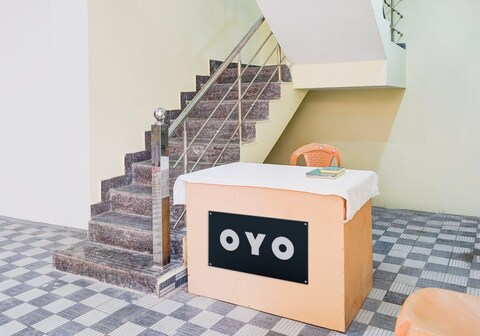 Hotel O Eswar Residency Avadi