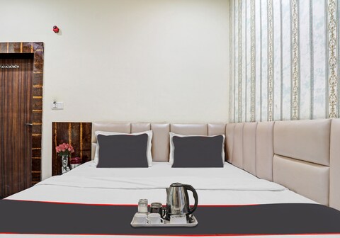 Hotel O The Paradise Inn