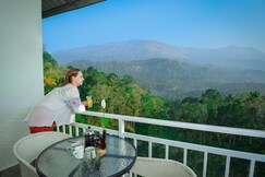 Mistletoe Homestay & Art Gallery Cafe, Munnar Mistletoe Homestay & Art Gallery Cafe, Munnar