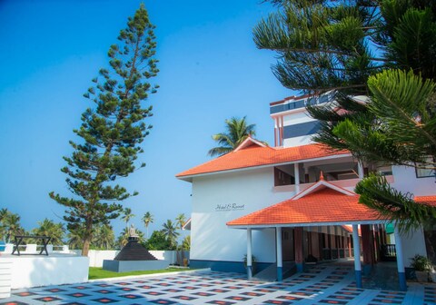 Ocean Queen Palace Hotel