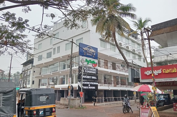 Hotel Golden Couch, Kozhikode, Vadakara.