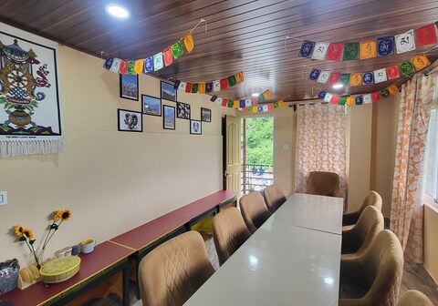 LASO Homestay | 2.5 Km From MG Marg