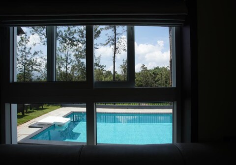 Pabis luxurious stay