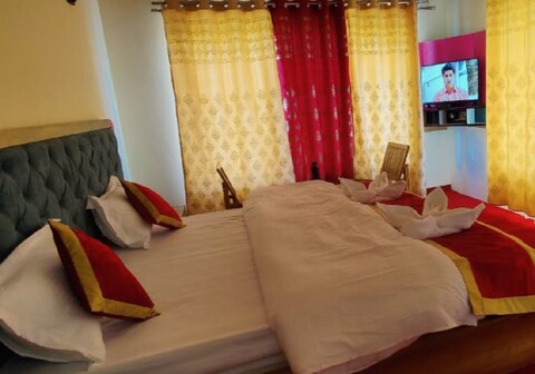 Grand Himalayan Home Stay