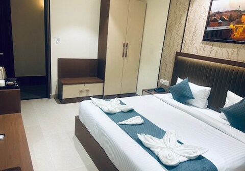 Sands Of Kashi By Coral Group