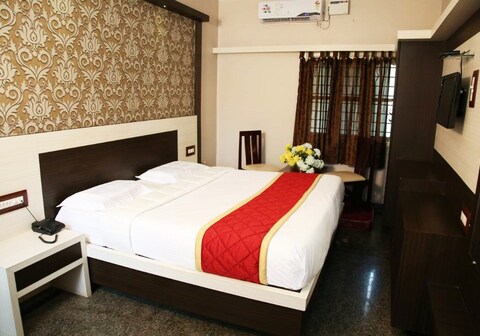 Shree Vara Residency