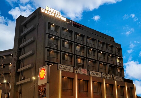 Hotel Sparsh Divine