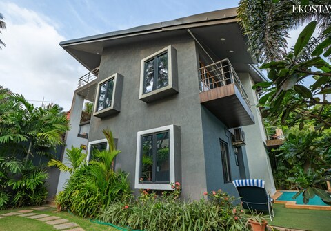 EKOSTAY - Aqua Beach Villa